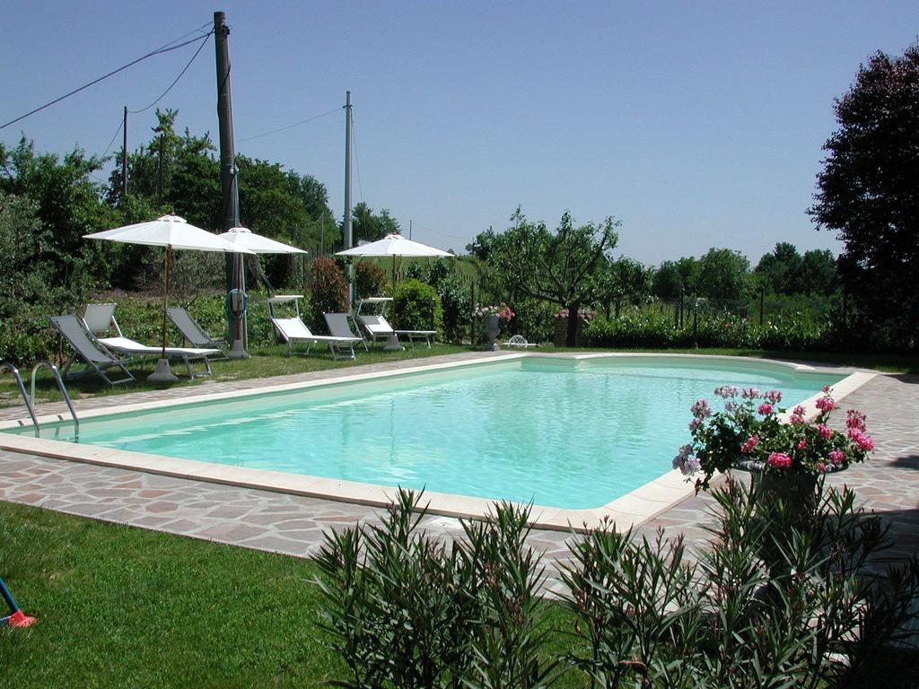 Villagaia Country House Montafia Esterno foto