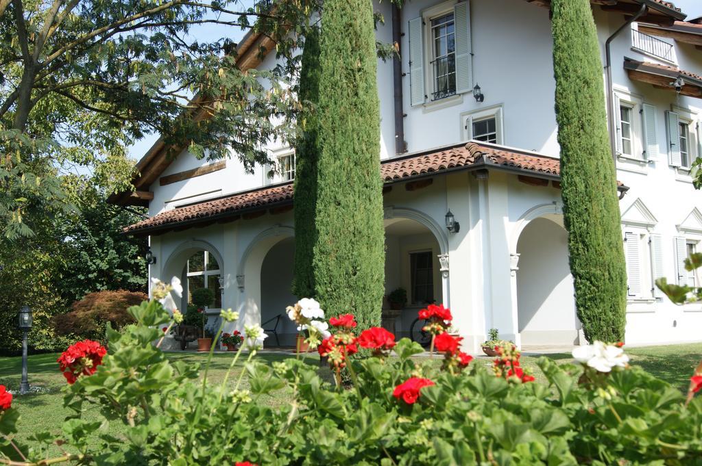 Villagaia Country House Montafia Esterno foto