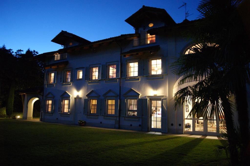 Villagaia Country House Montafia Esterno foto