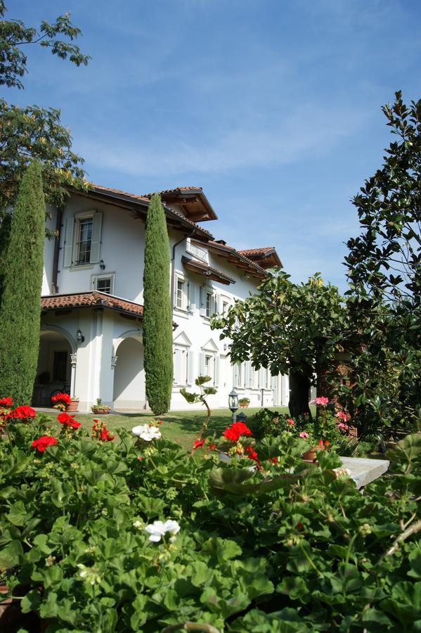 Villagaia Country House Montafia Esterno foto